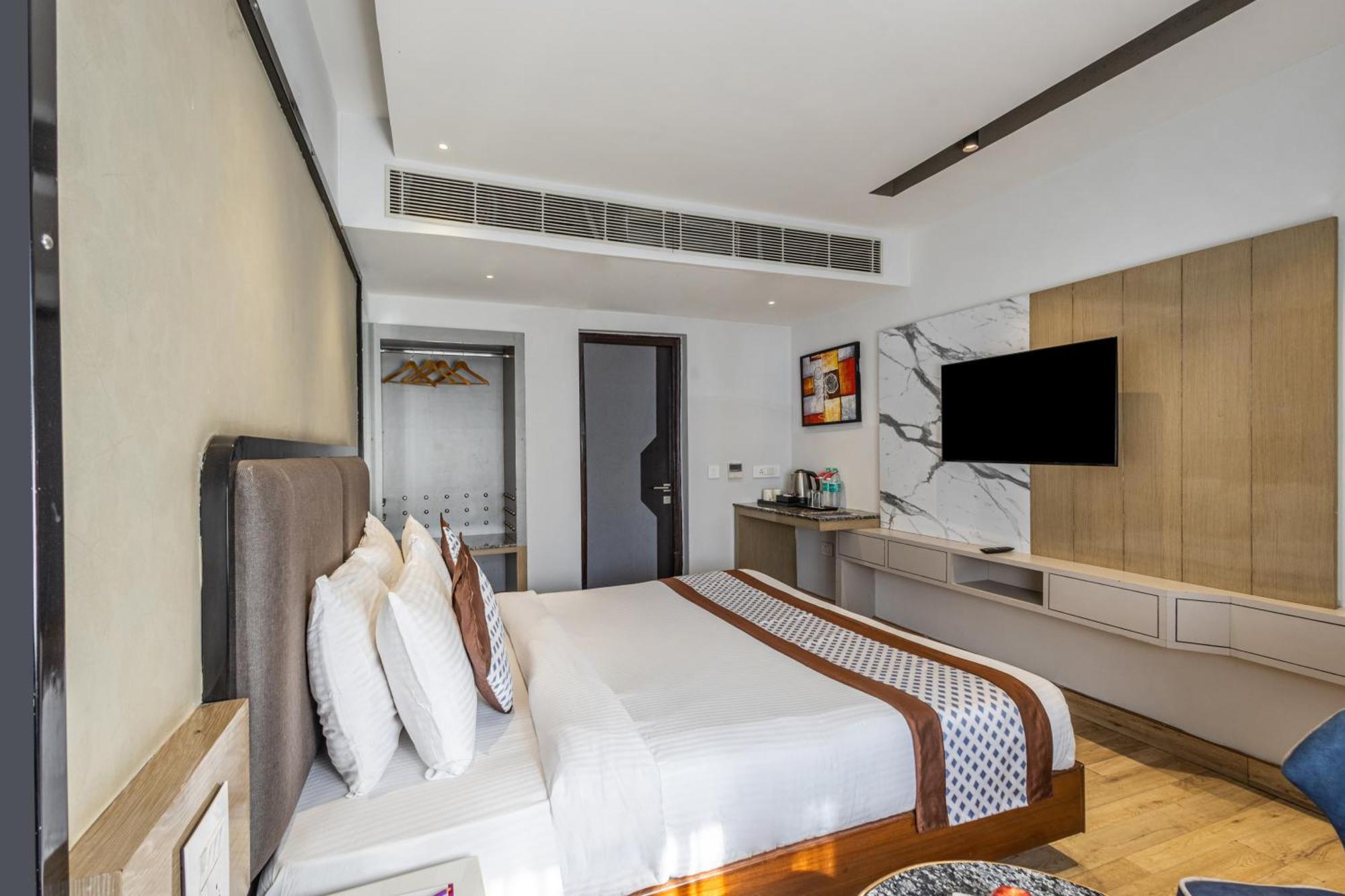 Sterling Legacy Shimla Hotel Екстериор снимка