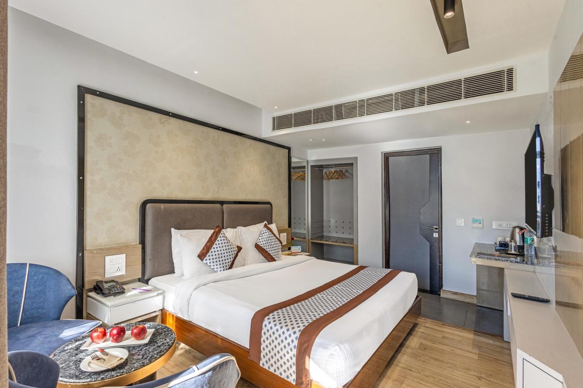 Sterling Legacy Shimla Hotel Екстериор снимка